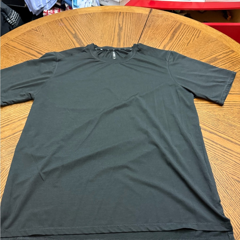 Legend Men's Black Performance Short-Sleeve Shirt